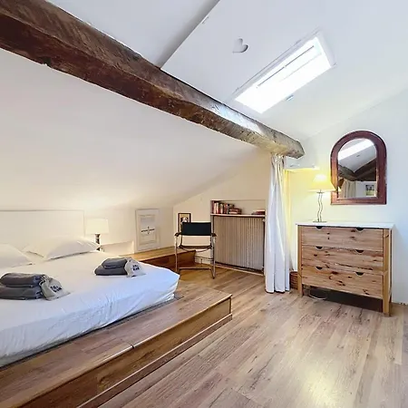 아파트 3-bedroom Loft 3 Minutes From The Center 칸느